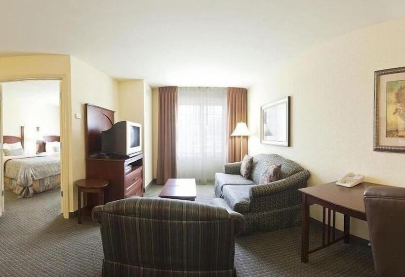 Suíte, Staybridge Suites Savannah Airportpooler