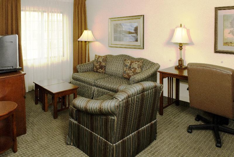 سوییت, Comfort Inn & Suites