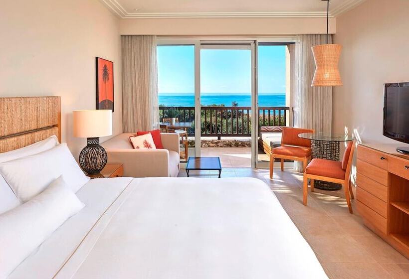 اتاق پرمیوم با چشم‌انداز دریا, The Westin Resort Costa Navarino