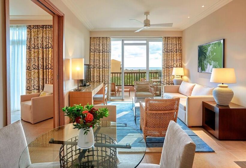 سوییت خانوادگی, The Westin Resort Costa Navarino