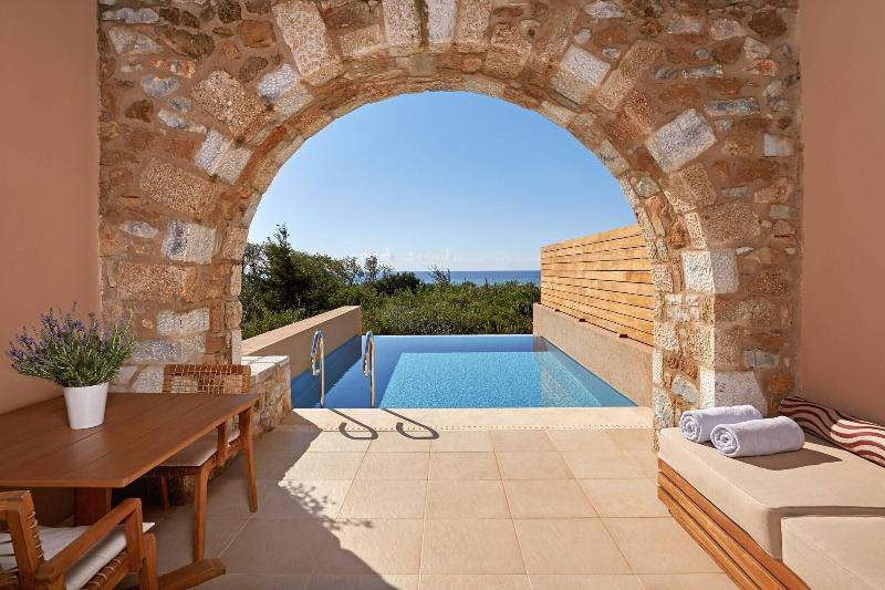 اتاق پرمیوم با چشم‌انداز دریا, The Westin Resort Costa Navarino