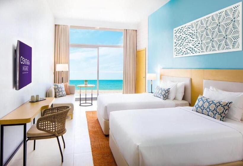 家庭间, Centara Mirage Beach Resort Dubai