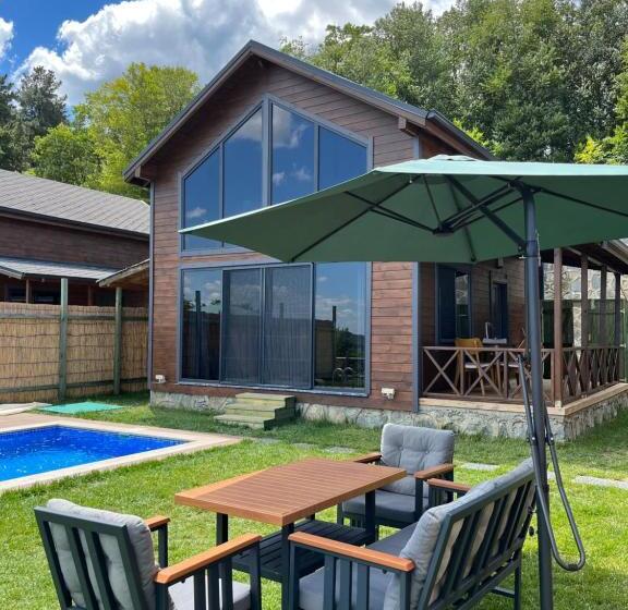 سوییت با استخر, Woodlodge Country Sapanca