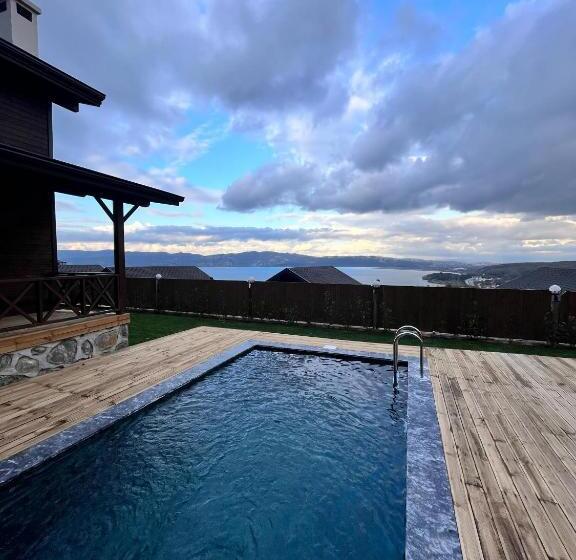 بانگلوی لوکس, Woodlodge Country Sapanca