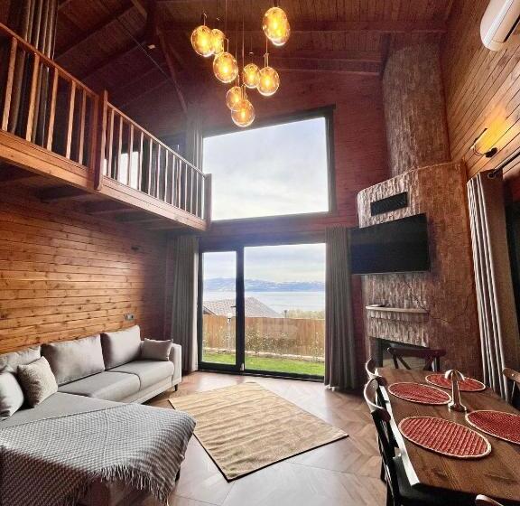 بانگلوی لوکس, Woodlodge Country Sapanca