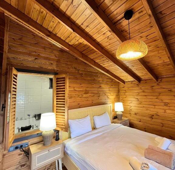بانگلوی لوکس, Woodlodge Country Sapanca