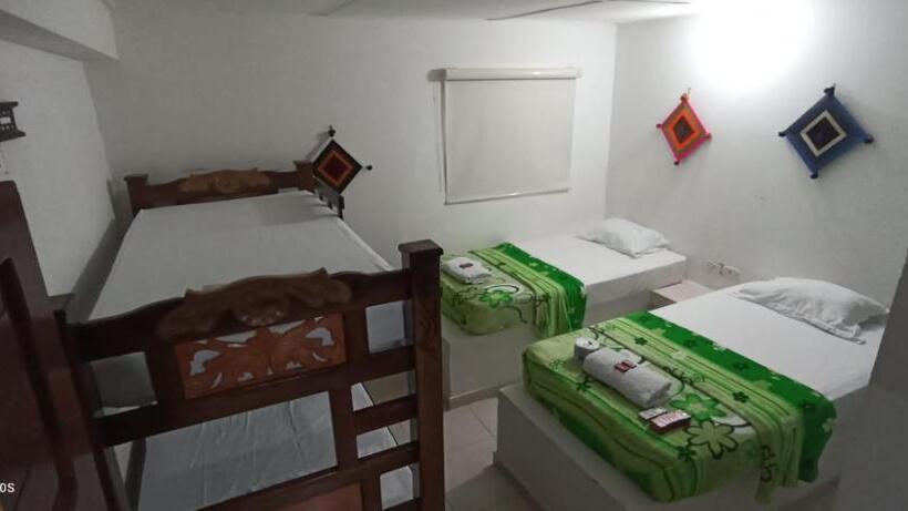 اتاق استاندارد, Hostal Sumaiwa
