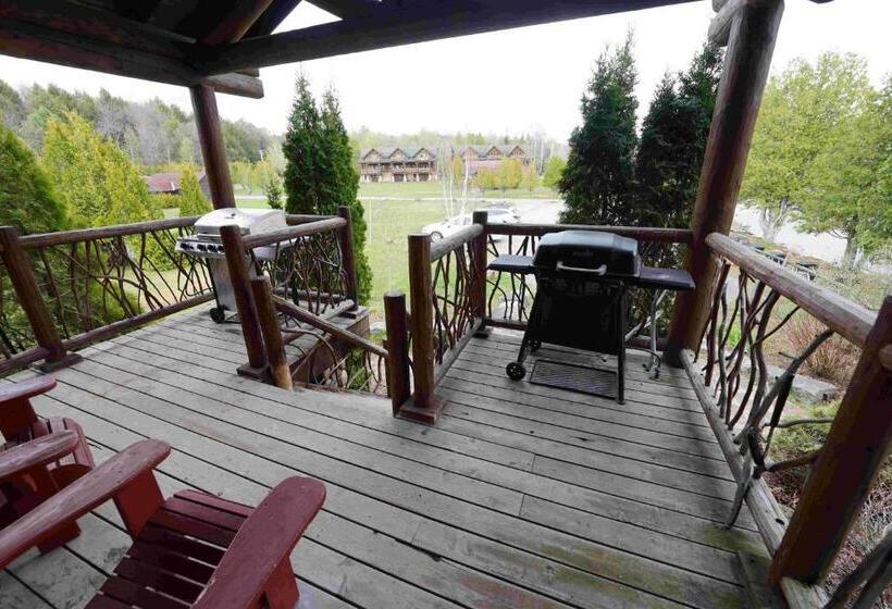 1 Bedroom Apartment Lake View, Ampersand Bay Resort