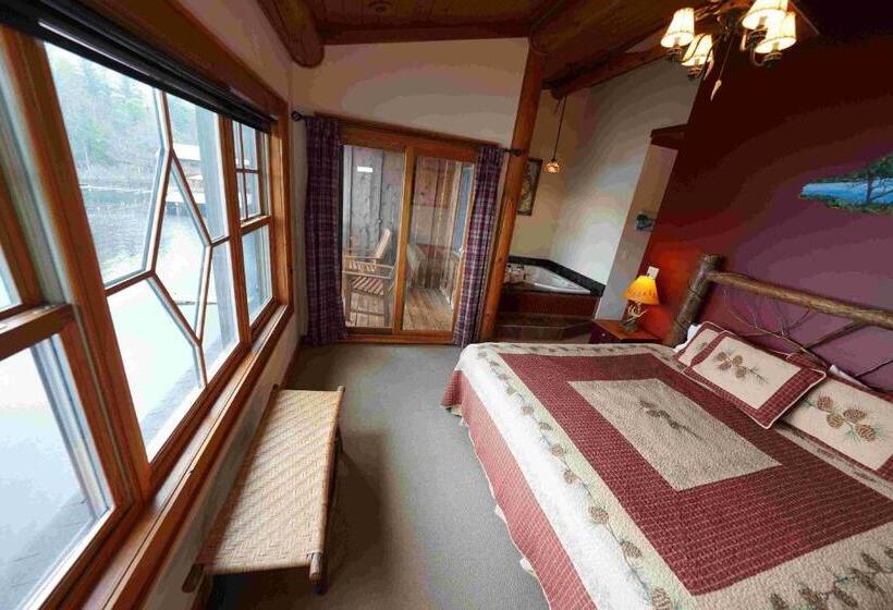 1 Bedroom Apartment Lake View, Ampersand Bay Resort