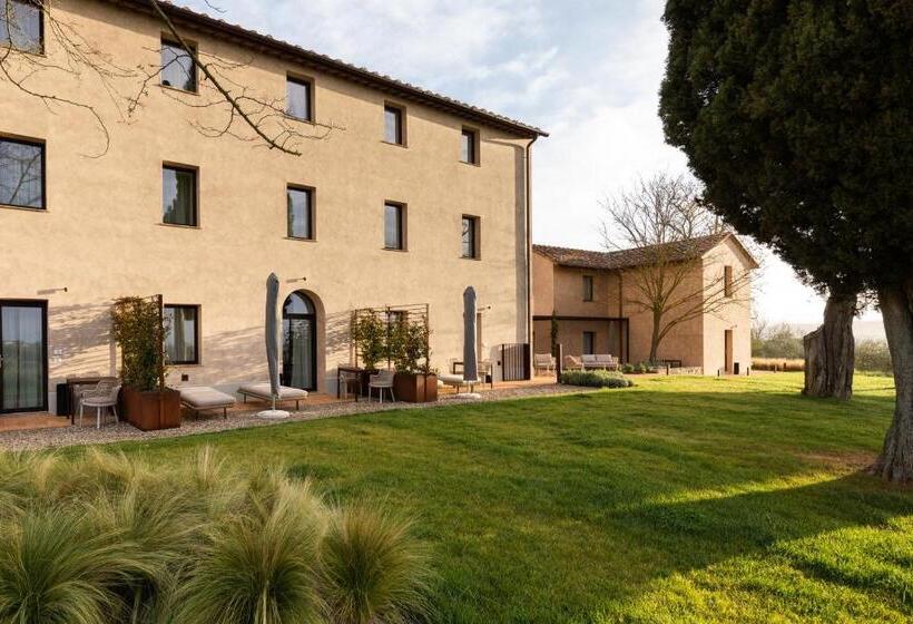 سوییت جونیور, Agriturismo Pensieri Di Cavatina
