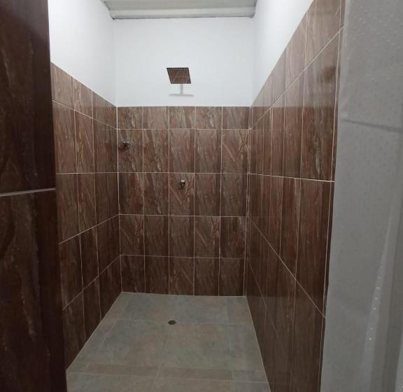سوییت سوپریور, Yamboró