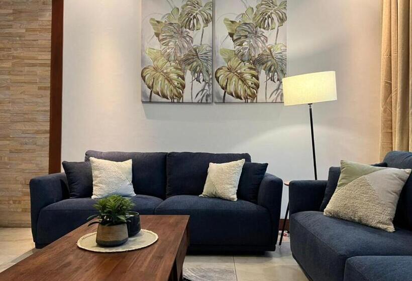 آپارتمان 1 خوابه با چشم‌انداز دریا, Fairview Luxury Apartments