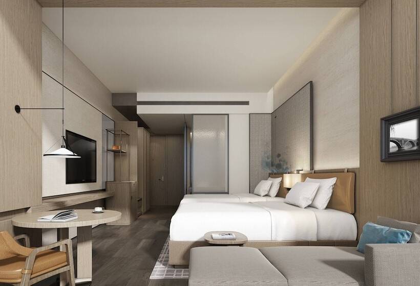 اتاق لوکس, Courtyard By Marriott Luoyang