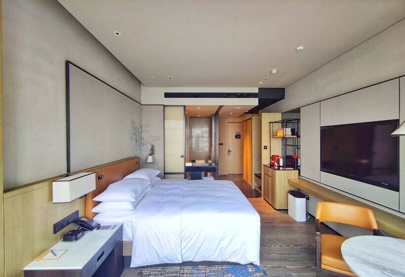 اتاق اجرایی, Courtyard By Marriott Luoyang