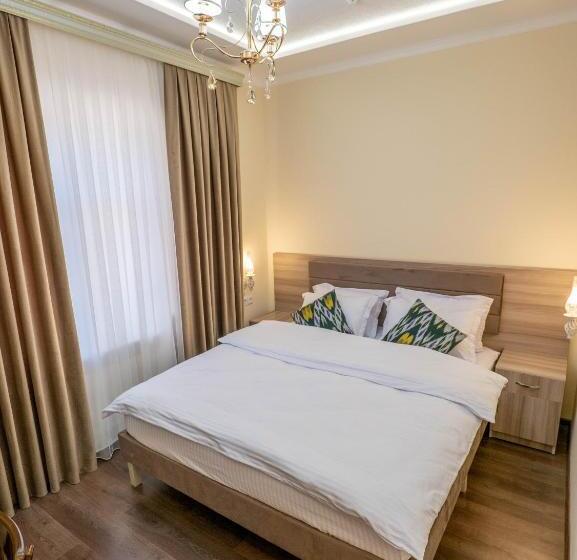 اتاق لوکس, Grand Vizir