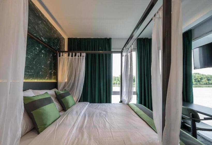 1 Bedroom Apartment River View, Joy 5 Hotel & Spa