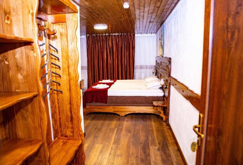اتاق لوکس, Vila Swe Sar