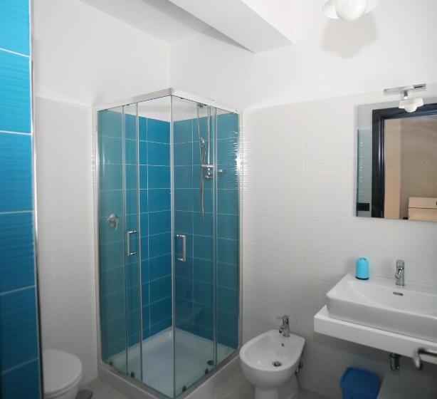 اتاق لوکس خانوادگی, Isoladino B&b Sweet Home