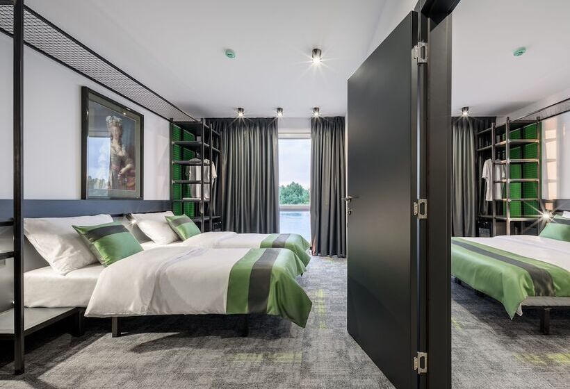 اتاق خانوادگی, Joy 5 Hotel & Spa