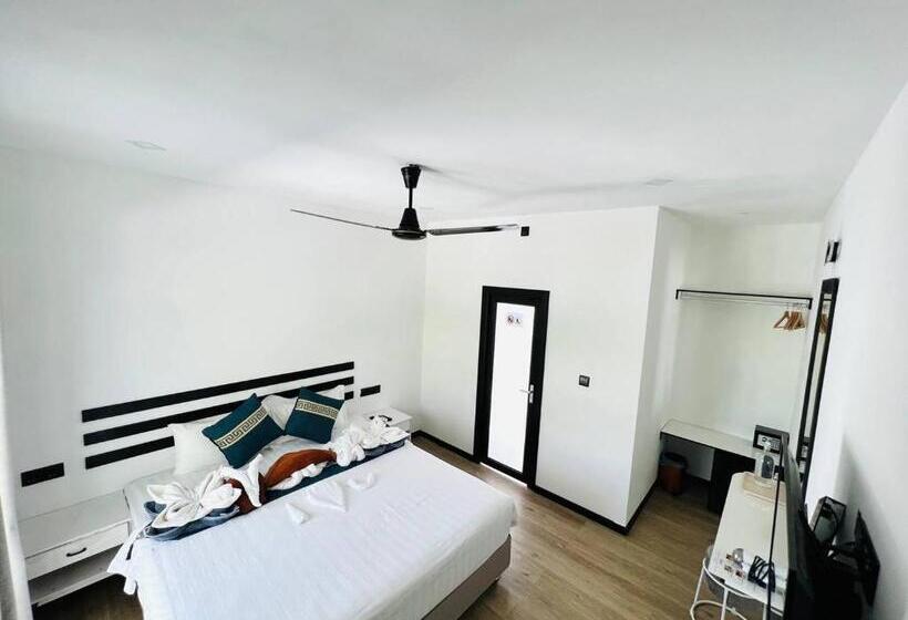 اتاق لوکس, Belvedere Thoddoo