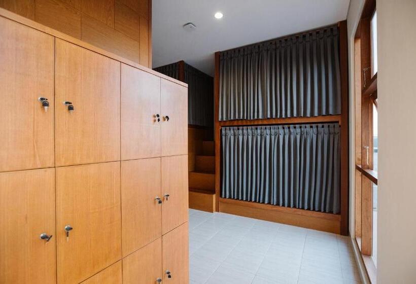 تختخواب در اتاق مشترک, Vasudha Hostel Canggu