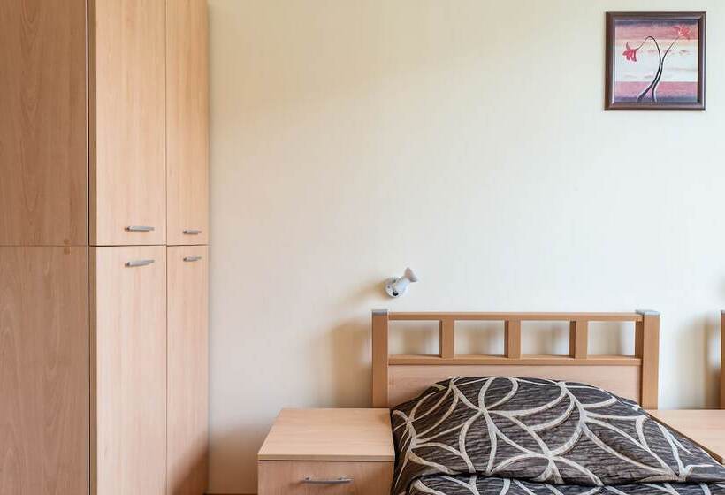 Apartament 2 Dormitoare cu Priveliște către Mare, Garden Of Eden Complex