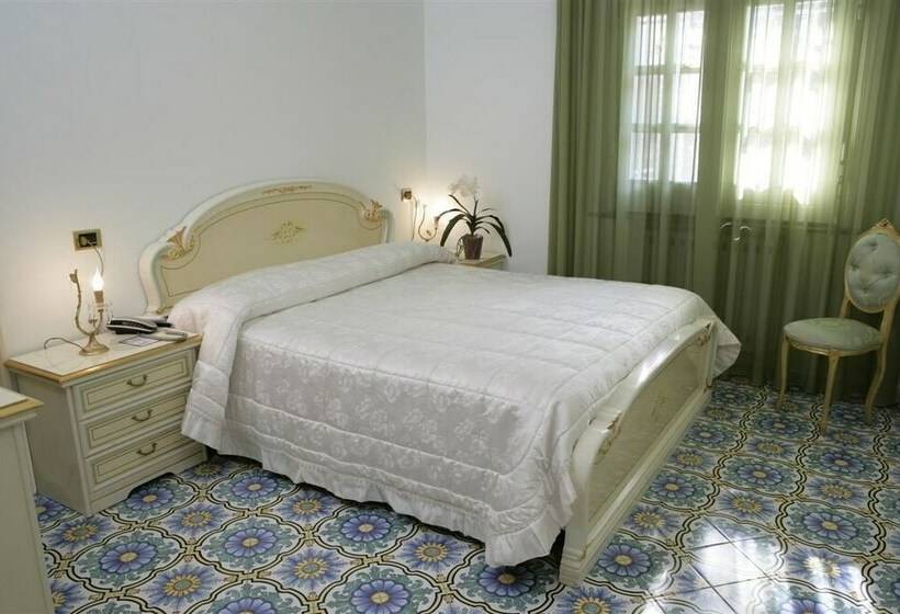 اتاق استاندارد, Grand Hotel Le Galassie