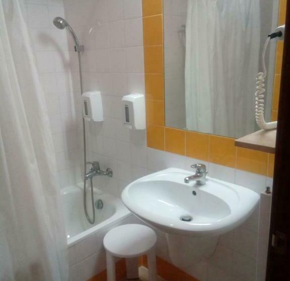 اتاق استاندارد, Flag Hotel Fatima Casa Das Irmas Dominicanas