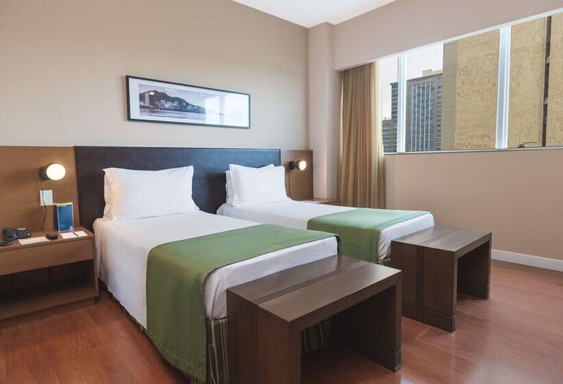 חדר סטנדרט, Golden Tulip Porto Vitoria