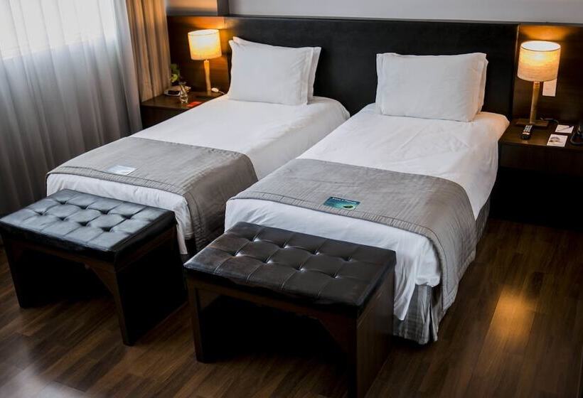 חדר דלוקס, Golden Tulip Porto Vitoria