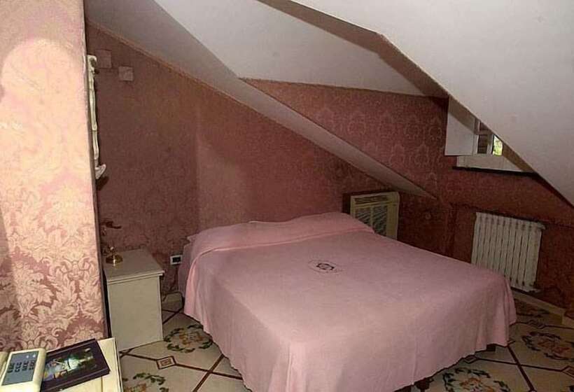 اتاق استاندارد یک نفره, Grand Hotel La Sonrisa