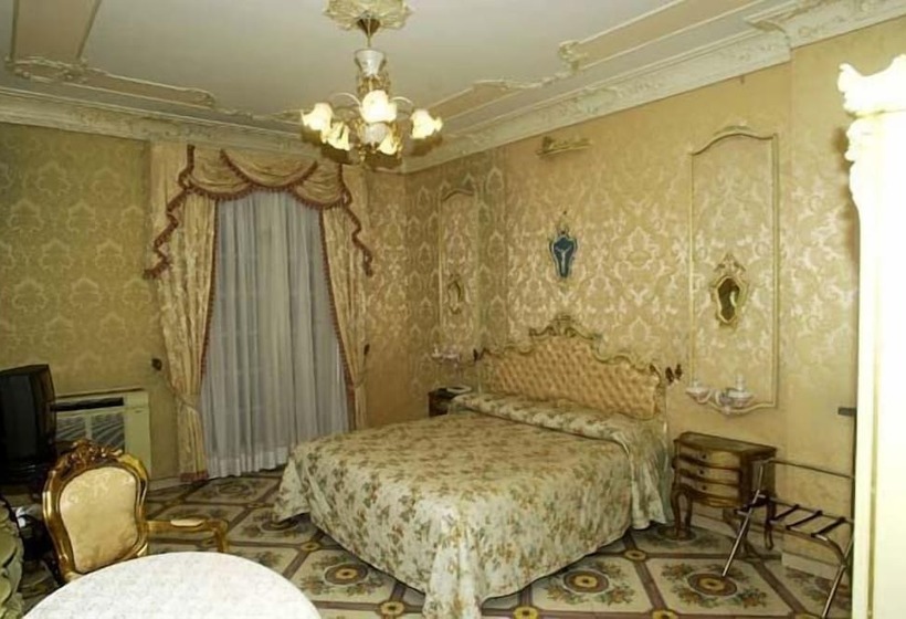 اتاق استاندارد, Grand Hotel La Sonrisa