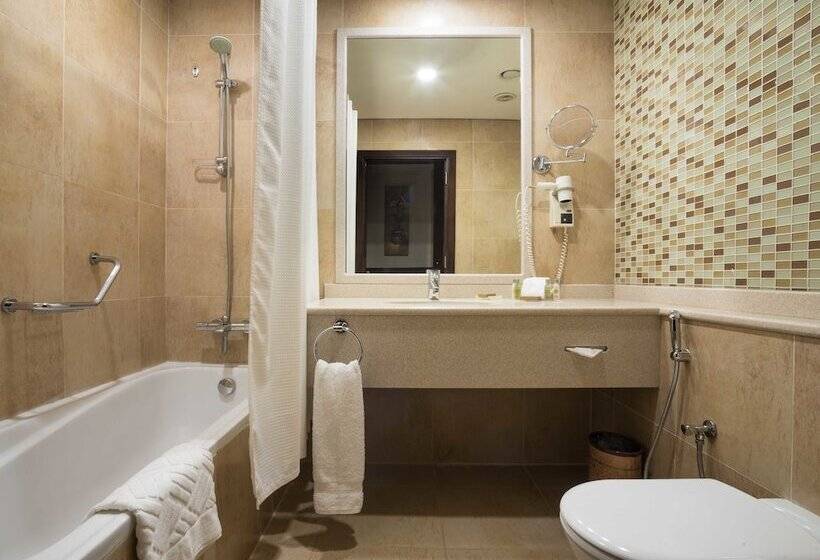 2 Bedroom Suite, Hilton Garden Inn Riyadh Olaya