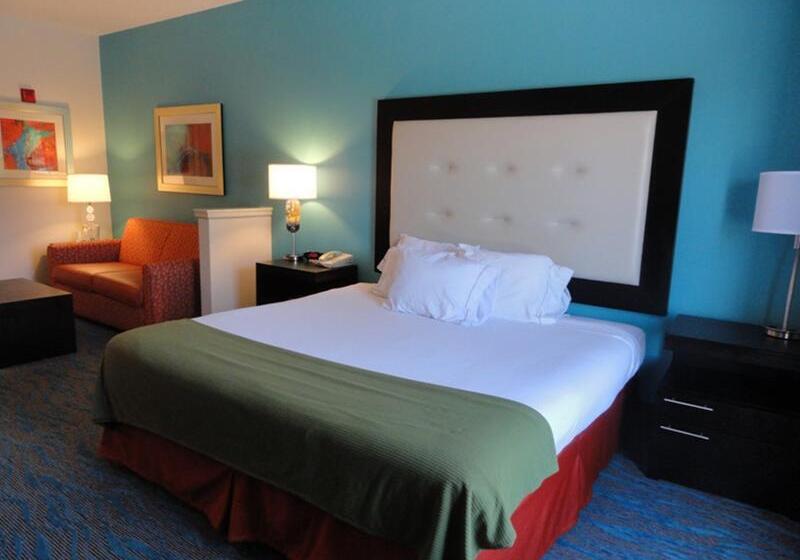 اتاق استاندارد, Holiday Inn Express Destin E  Commons Mall Area