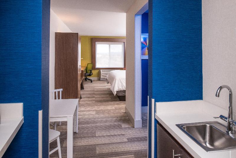 سوئیت با تخت بزرگ, Holiday Inn Express Sierra Vista, An Ihg