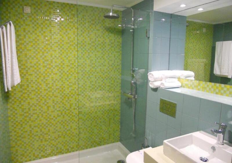 سوییت جونیور, Inatel Porto Santo