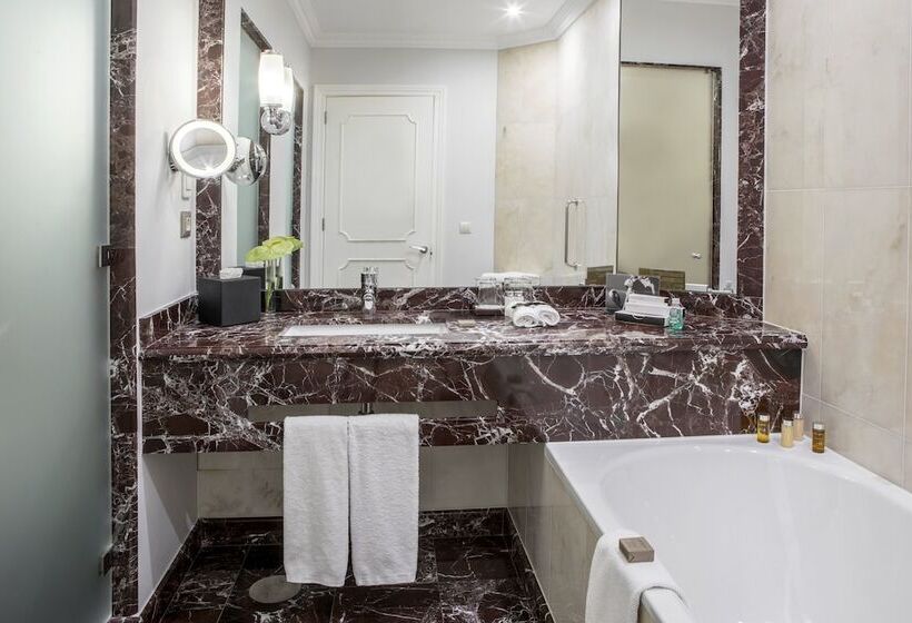 سوییت جونیور, Intercontinental Porto   Palacio Das Cardosas, An Ihg