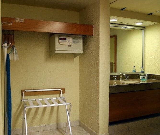 小型套房, Jaragua