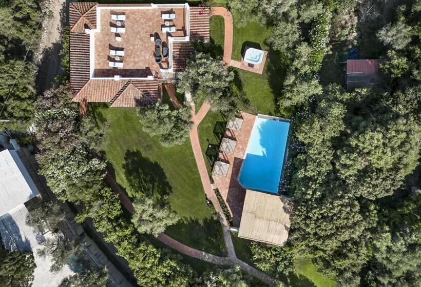 سوییت جونیور لوکس, La Rocca Resort & Spa