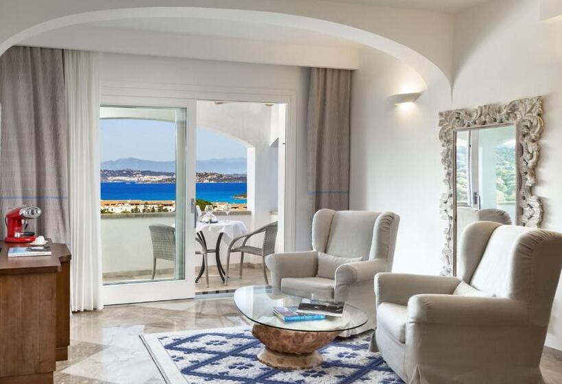سوئیت پریمیوم با چشم‌انداز دریا, La Rocca Resort & Spa