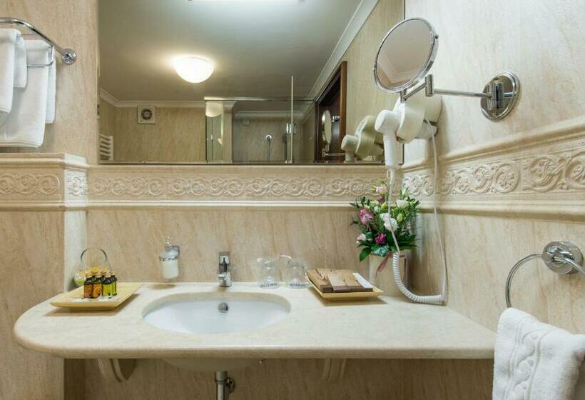 اتاق اکونومی یک تخته, Moskva