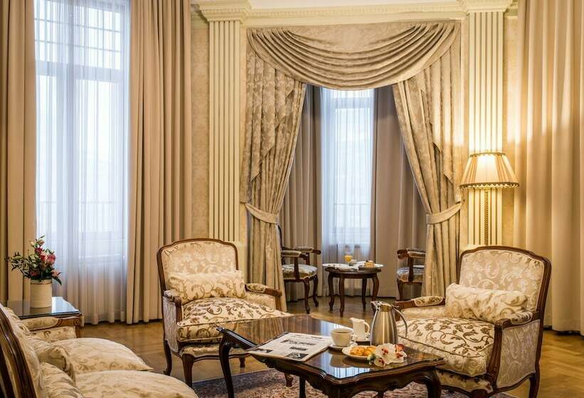 سوئیت پریمیوم, Moskva