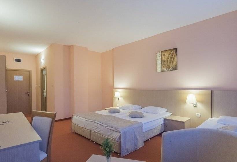 استودیوی پریمیوم, Orpheus   Casino And Spa