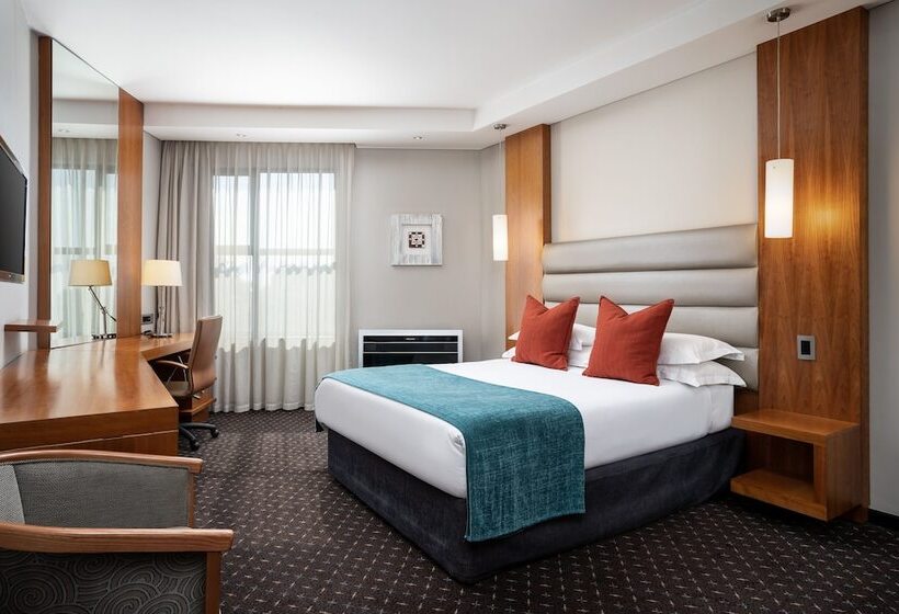 اتاق استاندارد با تخت دوبل, Premier Hotel O.r. Tambo