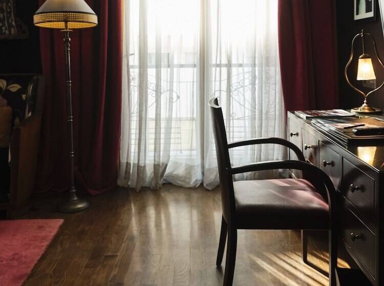 סוויטת ג'וניור, Particulier Le Doge Relais & Châteaux