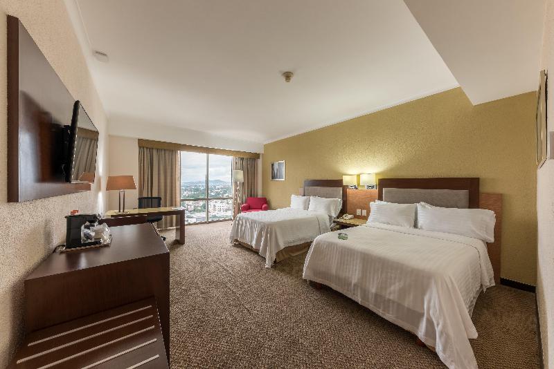 استودیوی استاندارد, Springhill Suites Pigeon Forge