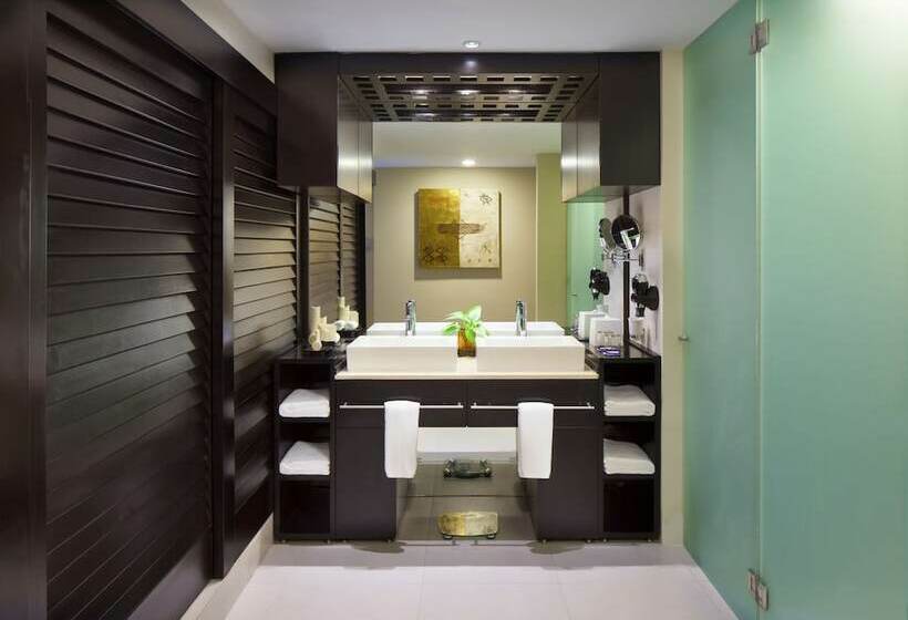 1 Bedroom Penthouse Apartment, The Fives Beach Hotel & Residences - All Inclusive