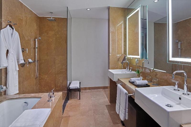 带大床的豪华间, The Westin Lima Hotel & Convention Center