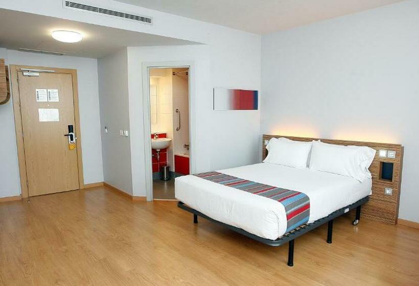 Chambre Familiale, Travelodge Valencia Aeropuerto