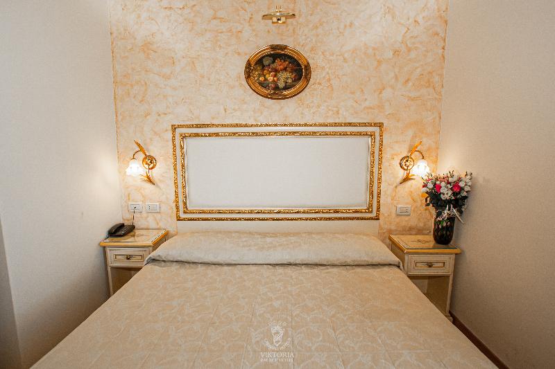 اتاق استاندارد, Viktoria Palace